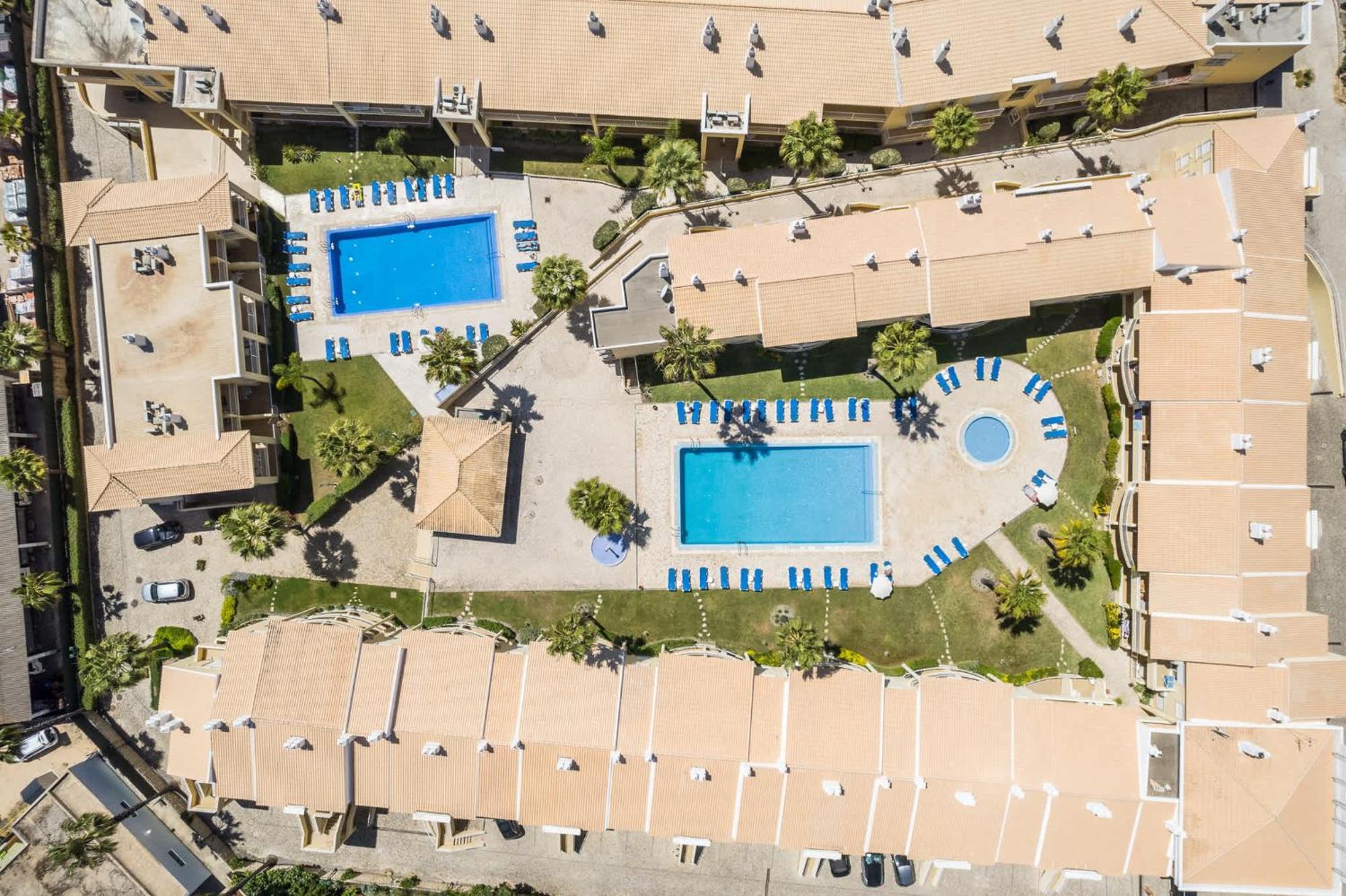 Riu - Close To Bars Shops And Restaurants Albufeira