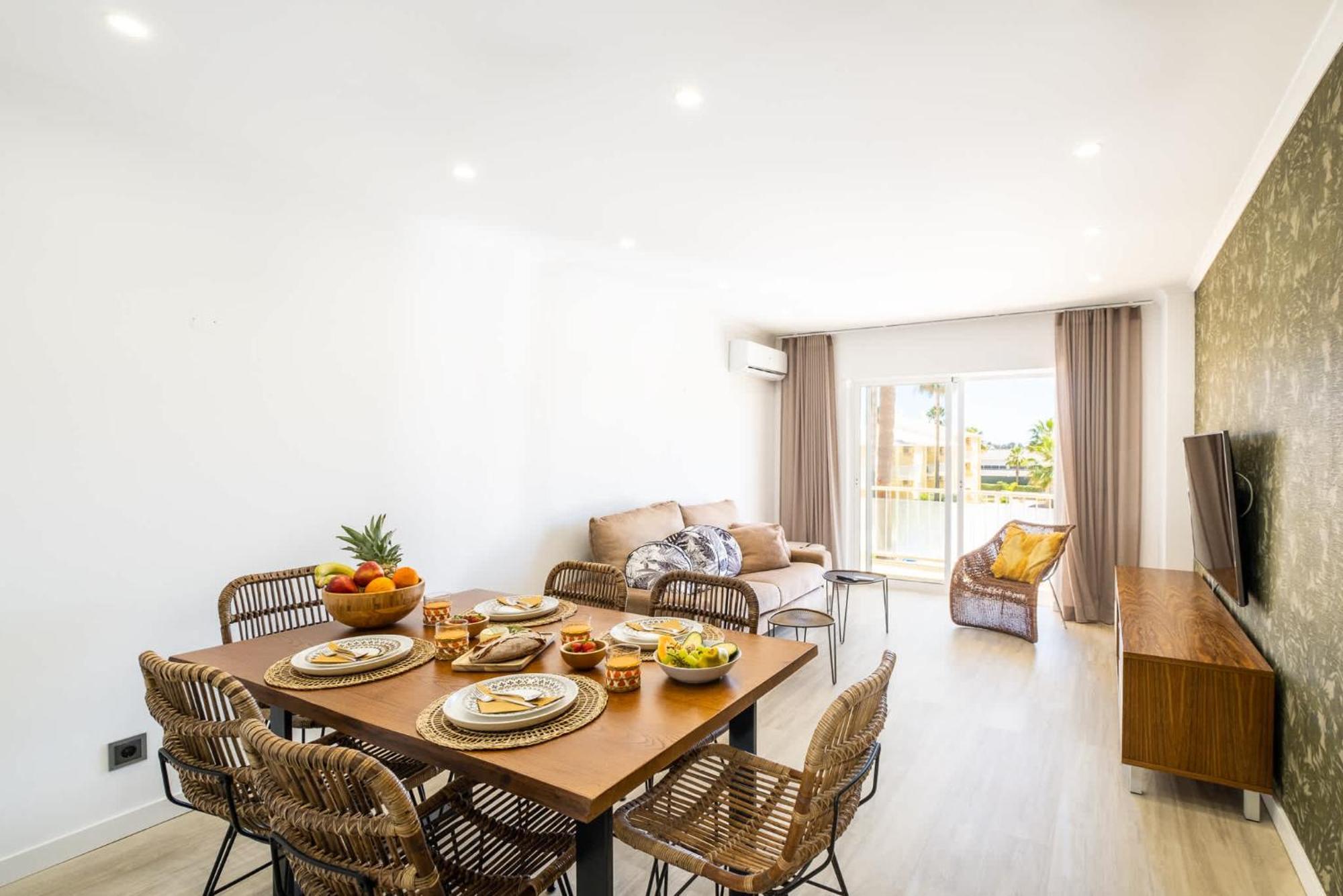 Riu - Close To Bars Shops And Restaurants Vakantiehuis *